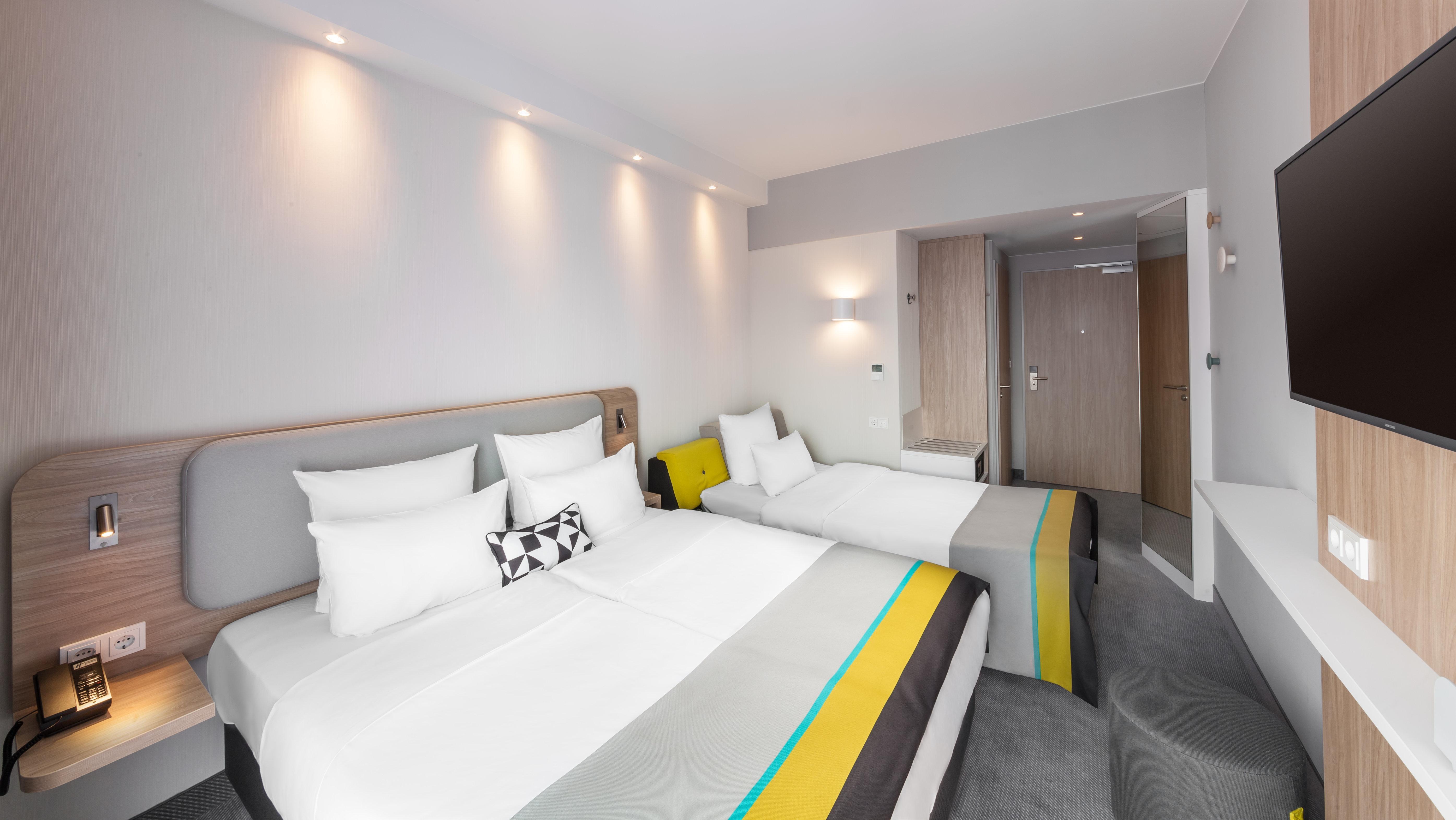 Express - Hauptbahnhof, An Ihg Hotel Düsseldorf
